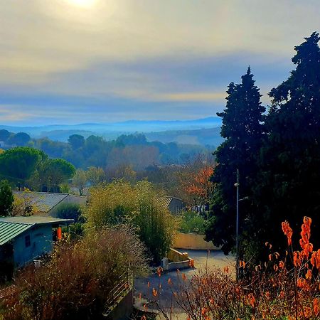 Rue Basse - Village House Overlooking The Pyrenees Montréal المظهر الخارجي الصورة
