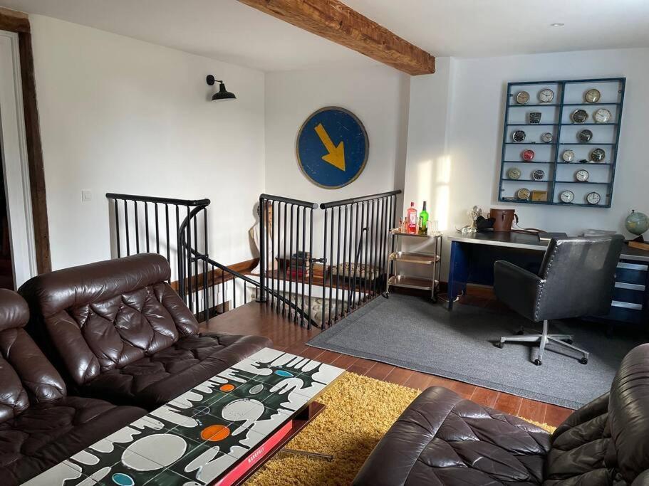 Rue Basse - Village House Overlooking The Pyrenees Montréal المظهر الخارجي الصورة