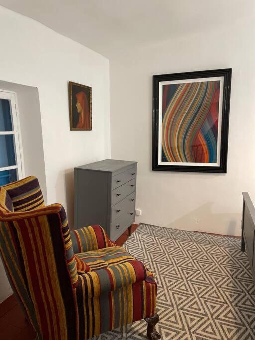 Rue Basse - Village House Overlooking The Pyrenees Montréal المظهر الخارجي الصورة